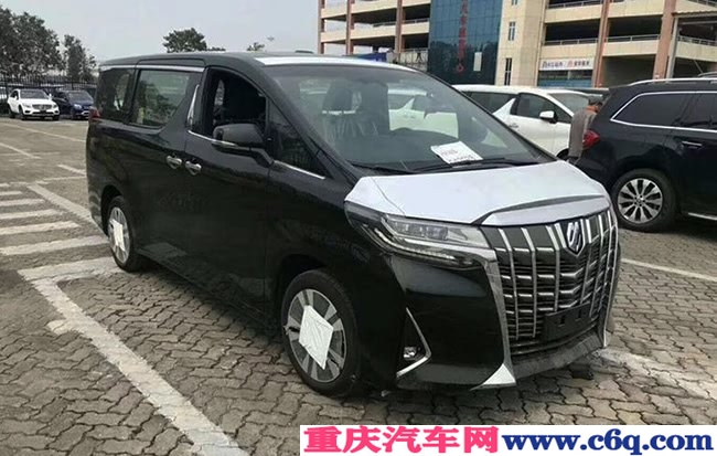 2019款丰田埃尔法3.5L两驱顶配版 18轮/双天窗现车103万