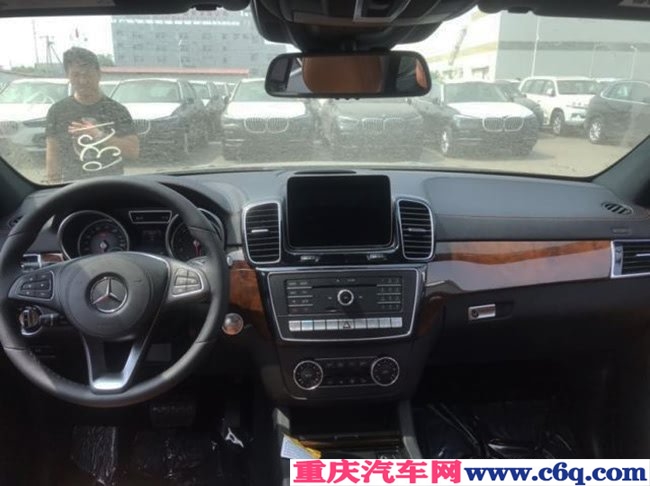 2019款奔驰GLS450美规版3.0T 重庆现车优惠专享