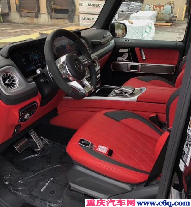 2019款奔驰G63AMG加规版 4.0T现车热卖优惠酬宾