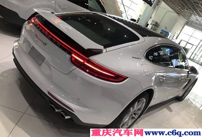 2019款保时捷Panamera4S加规版 港口现车优惠巨献