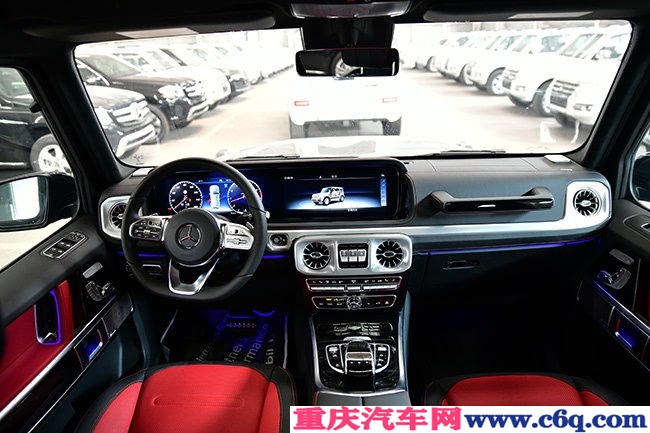 2019款奔驰G550加规版 金属漆/20轮/柏林之声现车218万