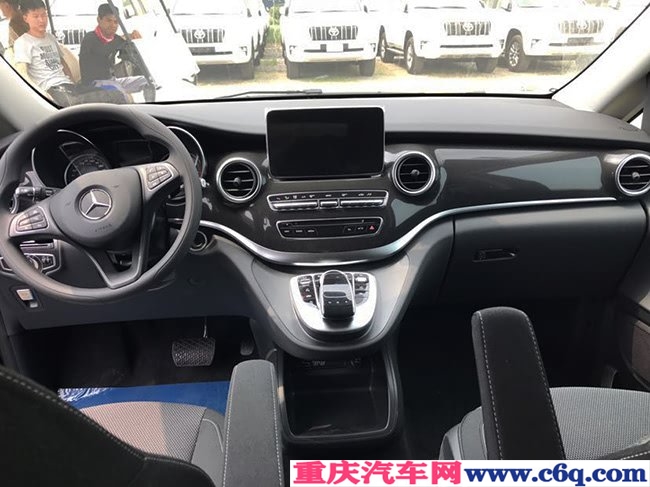 2019款奔驰V250墨西哥版 17轮/双电动门/行李架现车46万