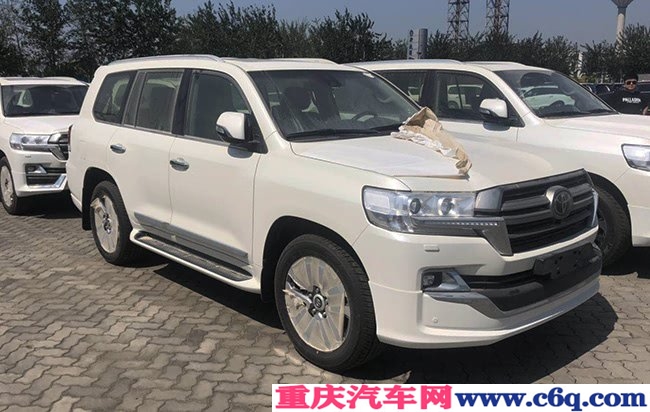 2019款丰田酷路泽5700中东版 20轮/包围/雷测现车115万