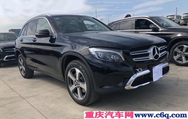 2019款奔驰GLC300墨版 全景天窗/19轮/电尾门现车40.5万