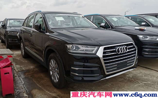 2019款奥迪Q7欧规版2.0T 18轮/全景天窗/电尾门现车52万