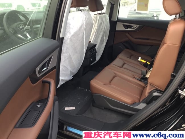 2019款奥迪Q7欧规版2.0T 18轮/全景天窗/电尾门现车52万