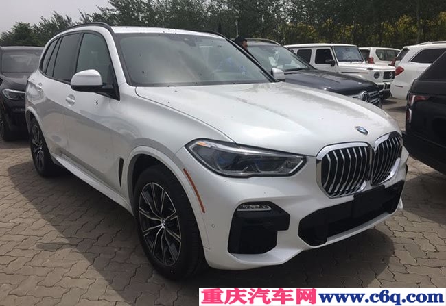 2019款宝马X5M加规版 豪华增强包/M运动包/全景现车76万