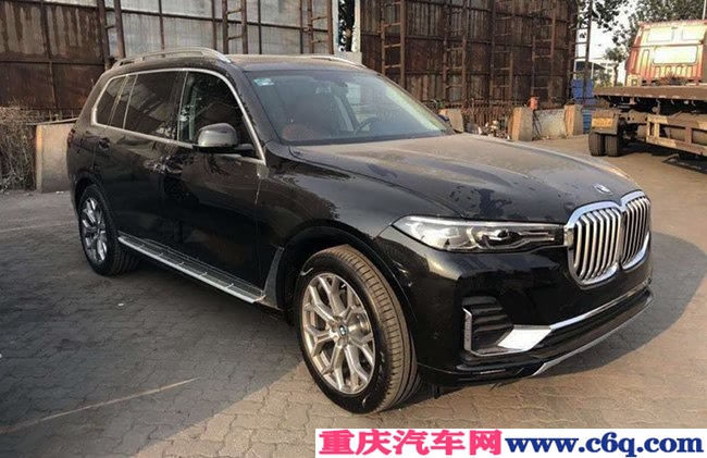 2019款宝马X7墨西哥版 全景天窗/七座/21轮现车99万劲惠